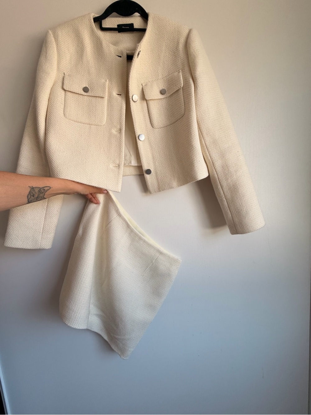Theory 2pc Cream Mini Set - Picture 6 of 11
